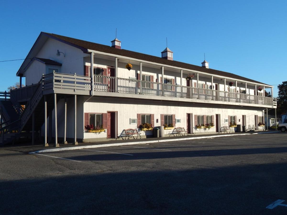 Acadia Sunrise Motel Трентон Екстер'єр фото