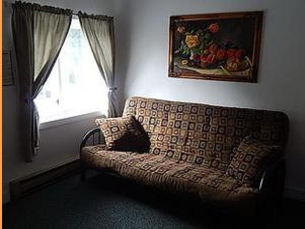 Acadia Sunrise Motel Трентон Номер фото