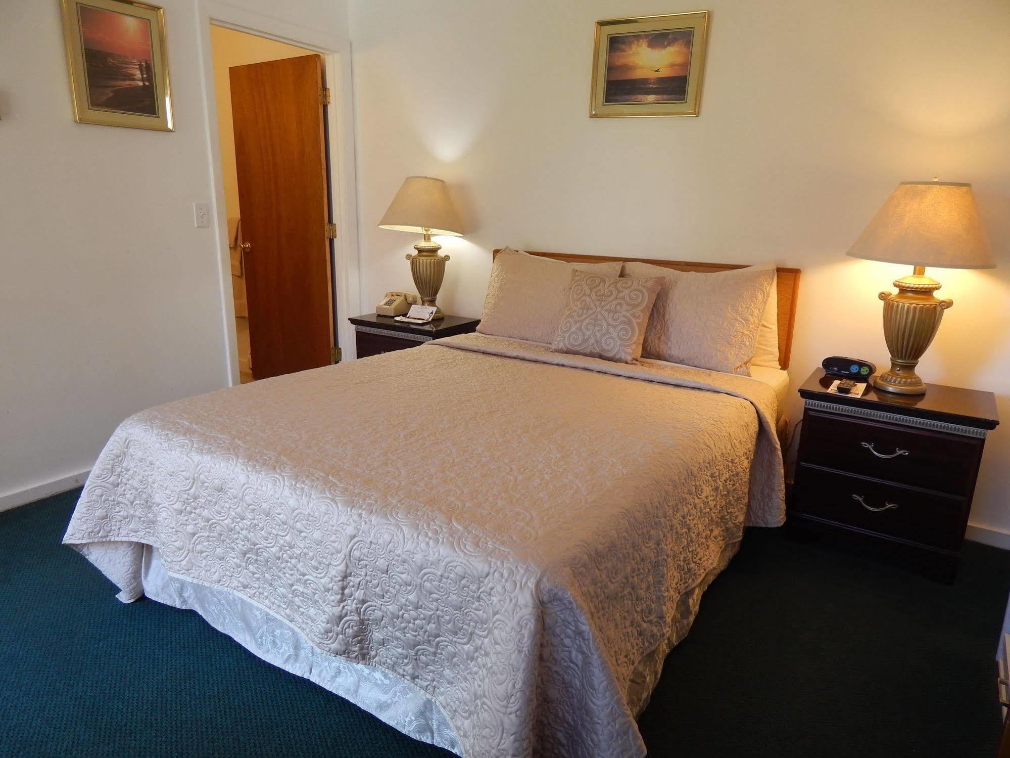 Acadia Sunrise Motel Трентон Номер фото