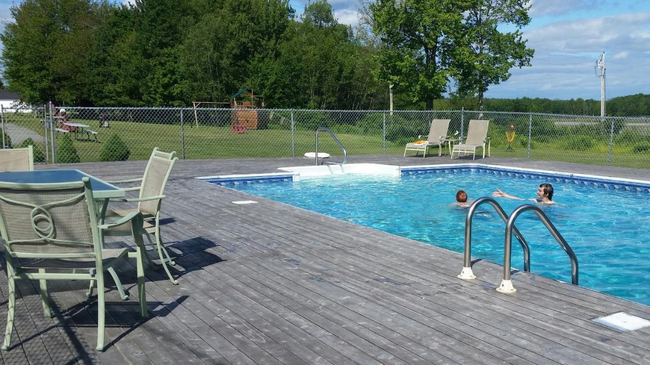 Acadia Sunrise Motel Трентон Екстер'єр фото